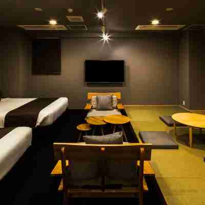 ランドーレジデンスすすきのスイーツ Rooms