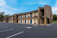 Americas Best Value Inn Laurel Hotels in Fulton