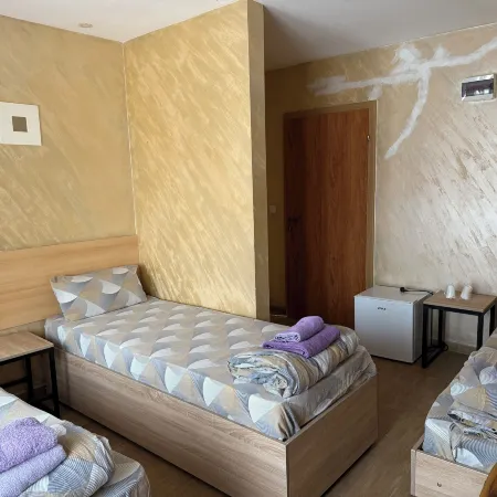 Rooms Green Set