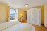 Seehof Hotel du Lac Hotels in Weggis