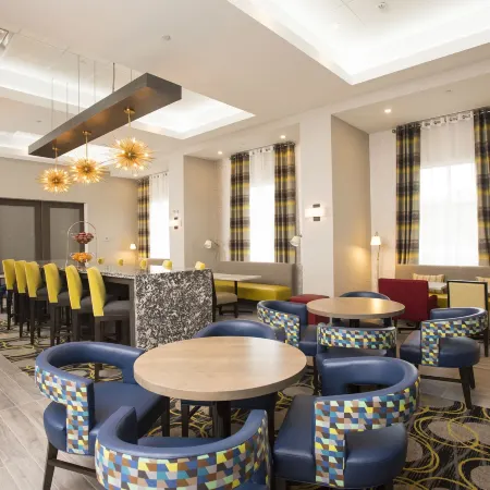 Hampton Inn & Suites by Hilton Thunder Bay