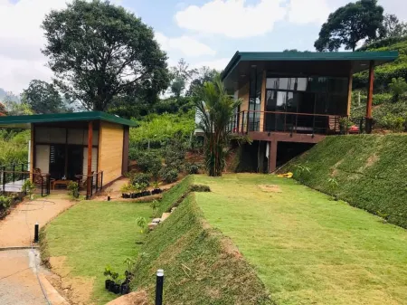 Aloft Grand Hotel Ella Отели рядом с достопримечательностью «Uva Advanced Technological Institute»