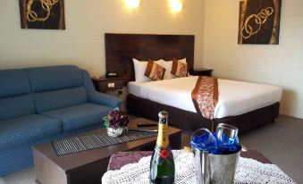 Admiral Nelson Motor Inn