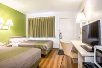 Motel 6 Pueblo, CO - I-25