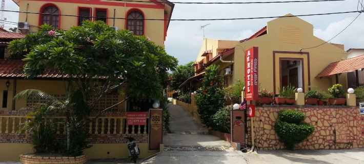 Anggerik Lodging Hotels in Gelugor