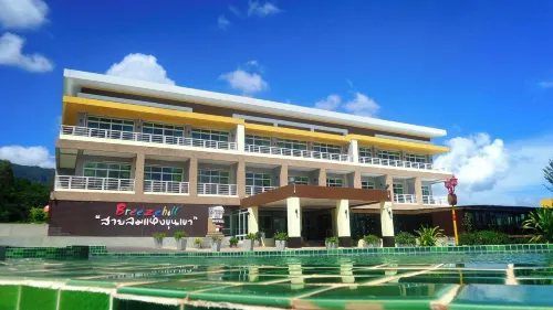 Breeze Hill Hotel