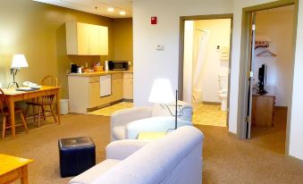 Lodging on the Square