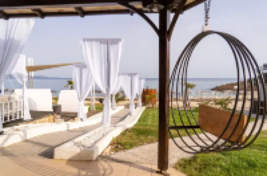 Hotel Blue Dream Palace Tripiti Resort