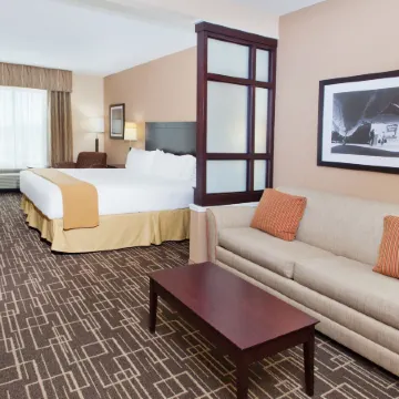 Holiday Inn Express & Suites JACKSON NORTHEAST by IHG