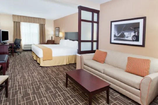 Holiday Inn Express & Suites JACKSON NORTHEAST by IHG