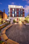 Porter Square Hotel Hoteles en Medford