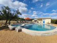 Hill Country Casitas Hotels in Dripping Springs