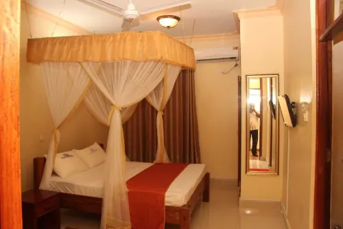 Jambo Travellers  Hotel Hotels in Mtwapa