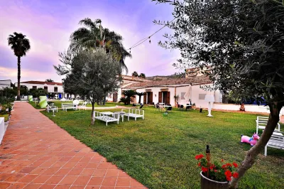 Casena dei Colli Hotel in zona Sa.Fra. Di Sabella Francesco