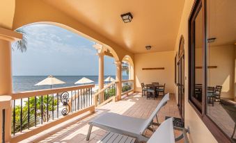 Coco Beach Resort