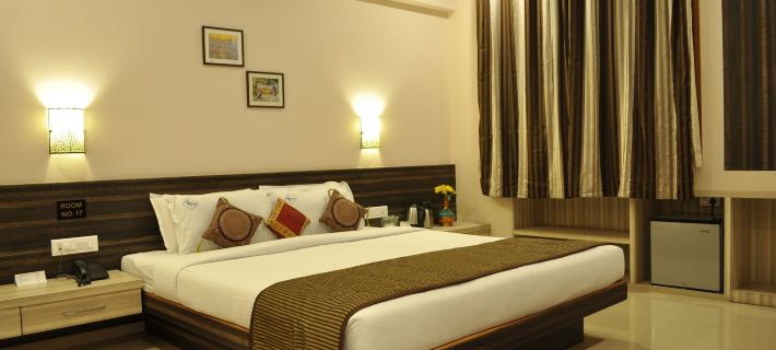 Hotel K Square Các khách sạn ở Kolhapur