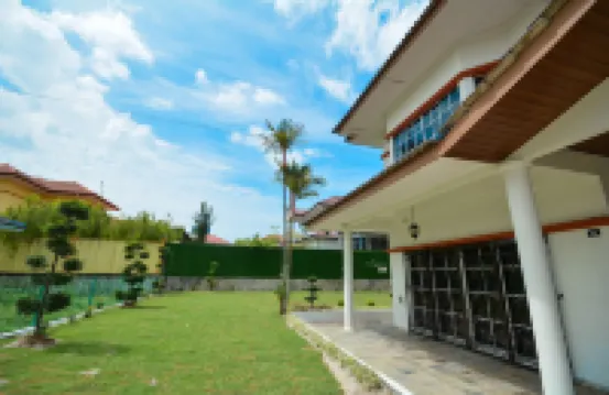 Homestay 5-bedroom villa with pool at Port Dickson Hotels in 