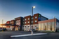Holiday Inn Express & Suites North Battleford Hotels in 