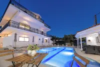 Denise Studios and Apartments Hotels in Argassi
