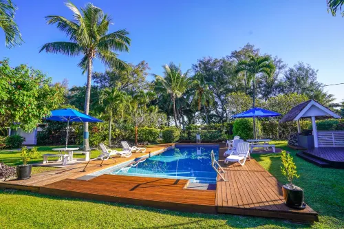 The Black Pearl Beachside Apartments - Strand