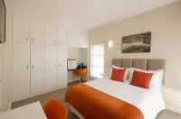 Small Bay Guest House Hotels in Melkbosstrand