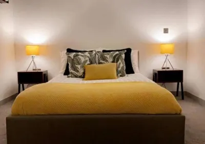 Doncaster City Centre Deluxe Hotels near B&M Home Store