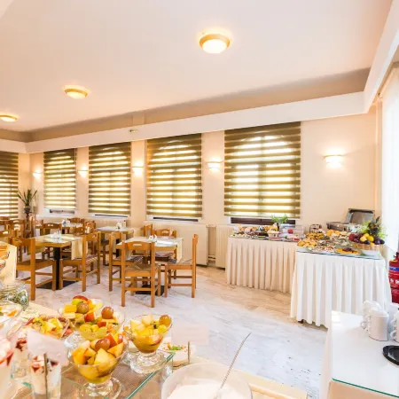 Eltina Hotel