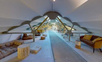 Ola Living Hostal Tetuan