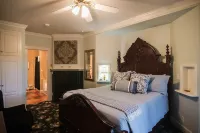 The Campbell House Inn Hotels in Eugene