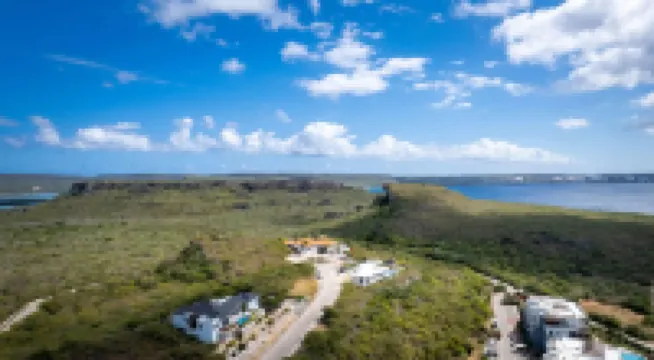 La Perla Chic Panoramic Designer Villa