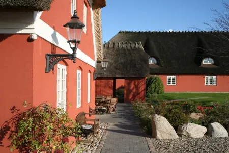 Tyrstrup Kro Отели в г. Колдинг