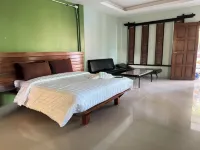 Ruen Kaew Boutique Resort Hotel di Sung Men