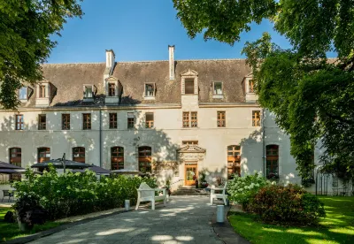 Hôtel de Bourbon Mercure Bourges Hôtels à : Saint-Doulchard