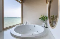 Moonlight Koh Larn - Hot Tub