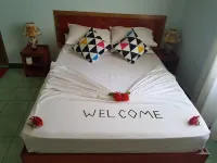 Magic Life Guest House Hotels in Felidhoo