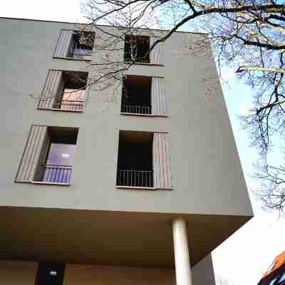 Campus Apartments Hotel Exterior