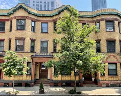 โอเอซิส เกสท์เฮาส์ โรงแรมใน