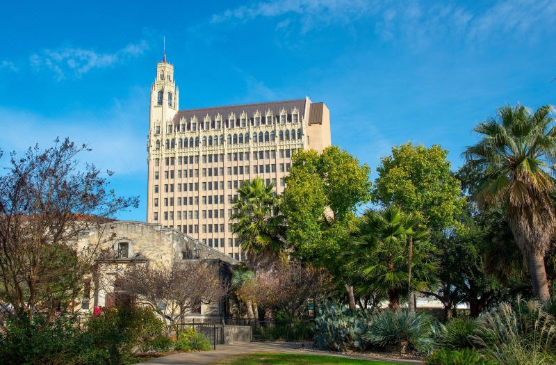 The Emily Morgan San Antonio - a DoubleTree by Hilton