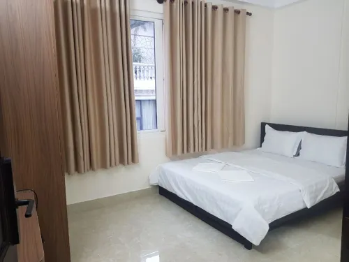 Hong Vinh Hotel - Inns