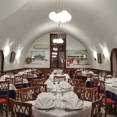 Al Pescatore Hotel & Restaurant