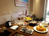 7 Bell's House - breakfast