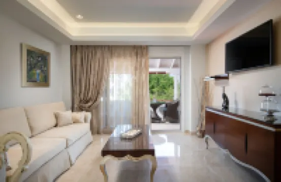 Antigoni Seaside Resort