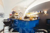 The Originals Boutique, Hôtel Le Lion, Clermont-Ferrand Hotels in Durtol