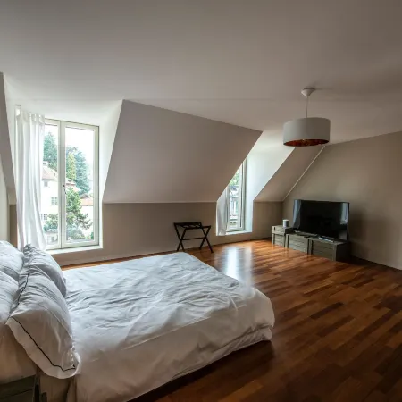 Lucerne Lake View Apartments