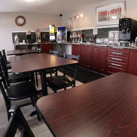 Moonlight Inn and Suites Sudbury