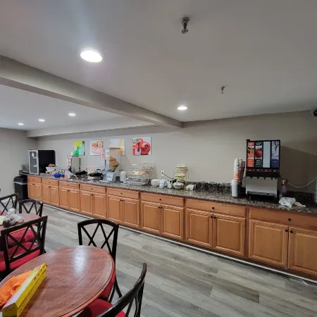 Remembrance Inn Отели в г. Боннеовилл