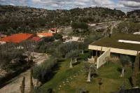 Casas Do Coro Hotels in Longroiva