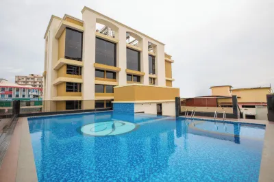 The Ocean Pearl Hotels near Monte Mariano Church