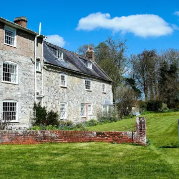 Rollestone Manor B&B and Restaurant