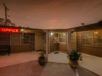 Deluxe Inn Hotels in Flagler County